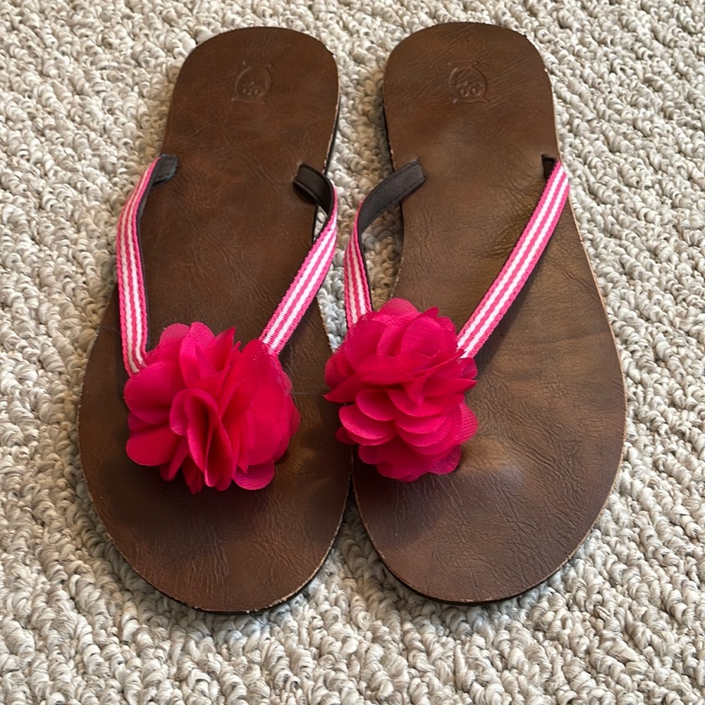 Womens flip slop.
